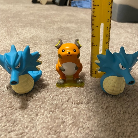 SOLD Raichu and Seadra Pokémon Figures Bundle - Picture 2 of 3